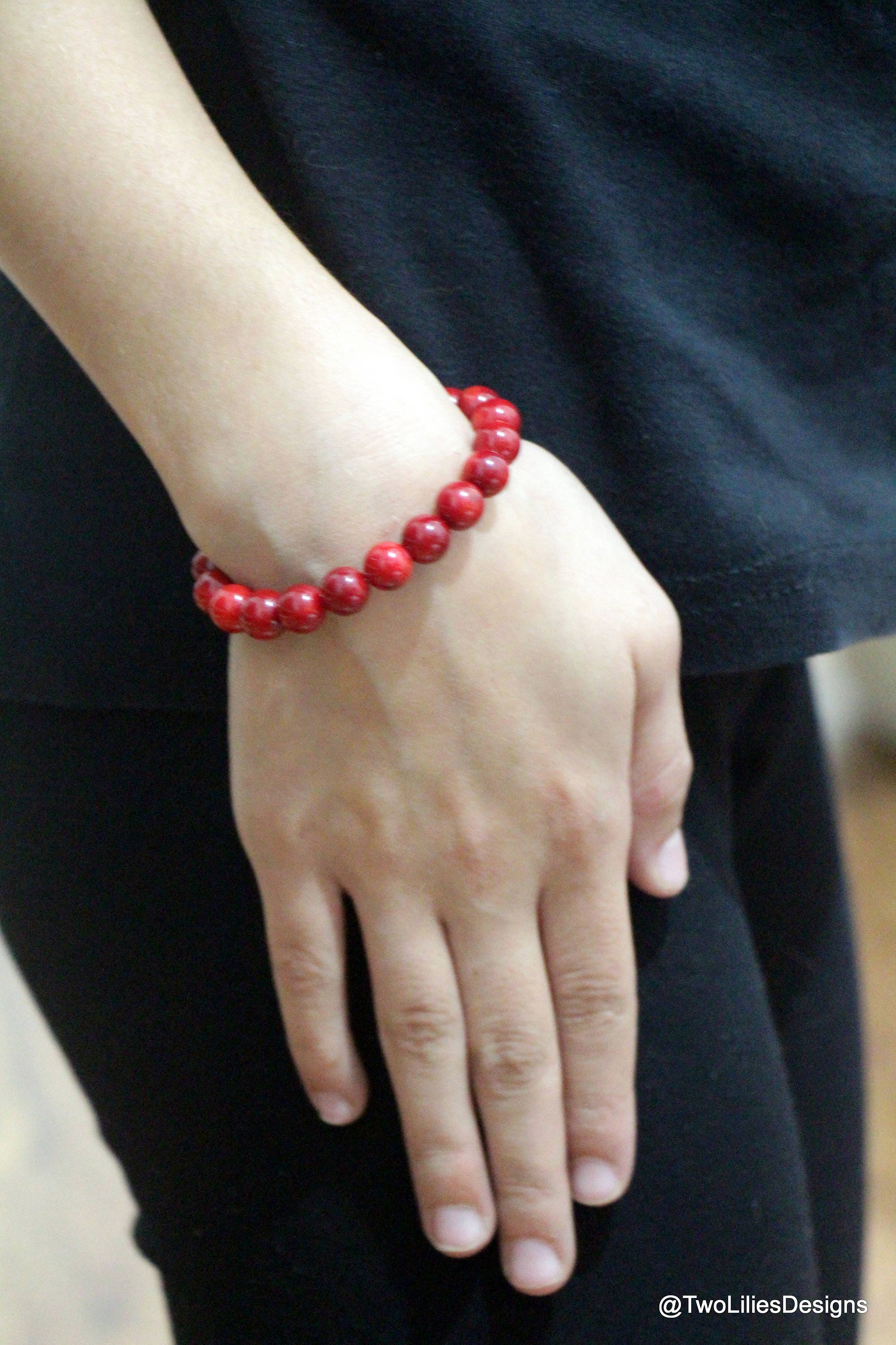 FAMA Red Coral Beaded Stretch Bracelet with Golden Paved Beads FAMA Red Coral Beaded Stretch Bracelet with Golden Paved Beads