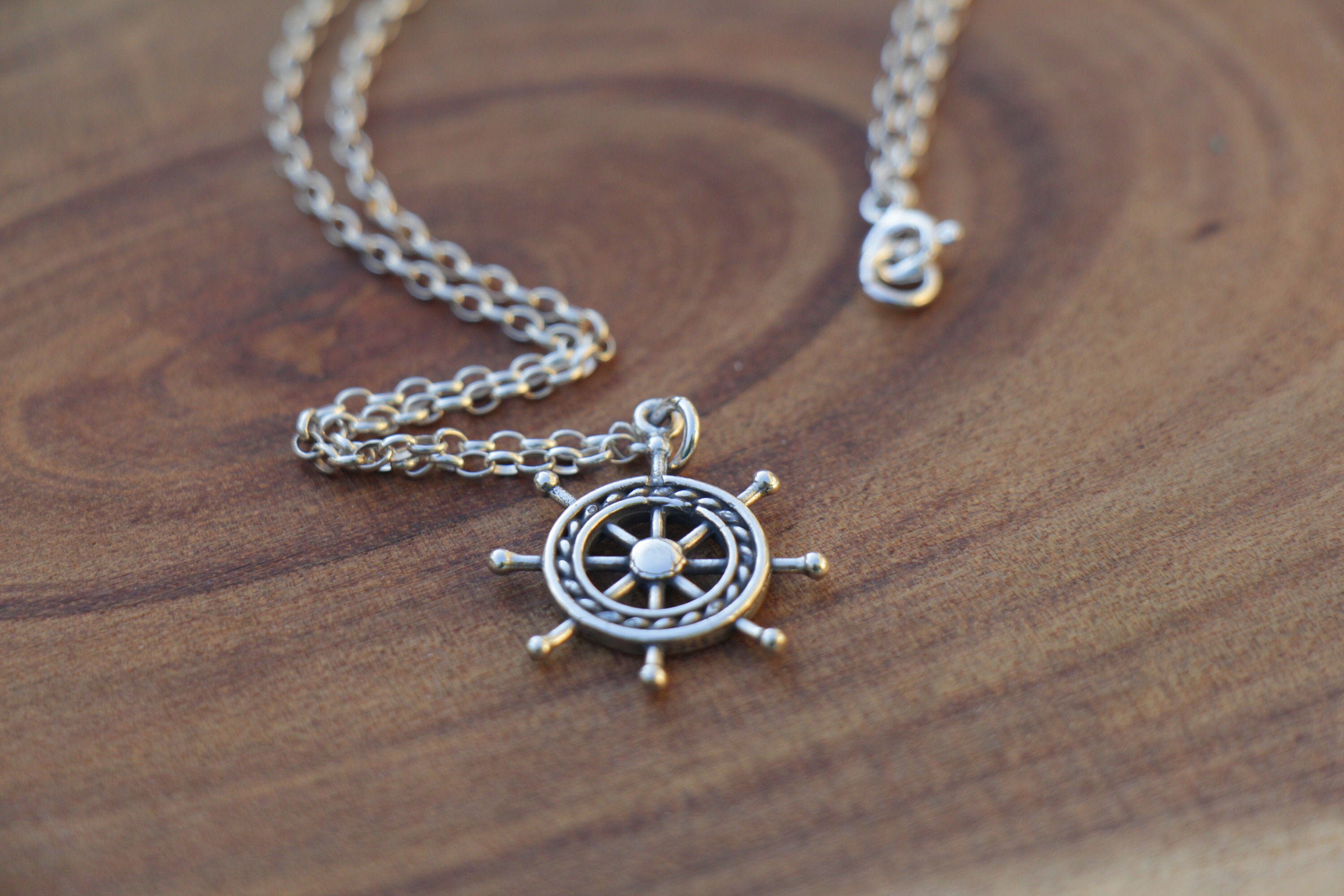 Boat Steering Wheel Necklace Classic Ship Wheel Pendant Etsy