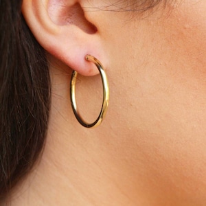 Gold Hoop Earrings, 14K Gold Filled Circle Hoops, 28mm Medium Gold Gypsy Earring, Simple Hoop, Minimal Hoops Jewelry, Medium Gold Hoops Gift image 3