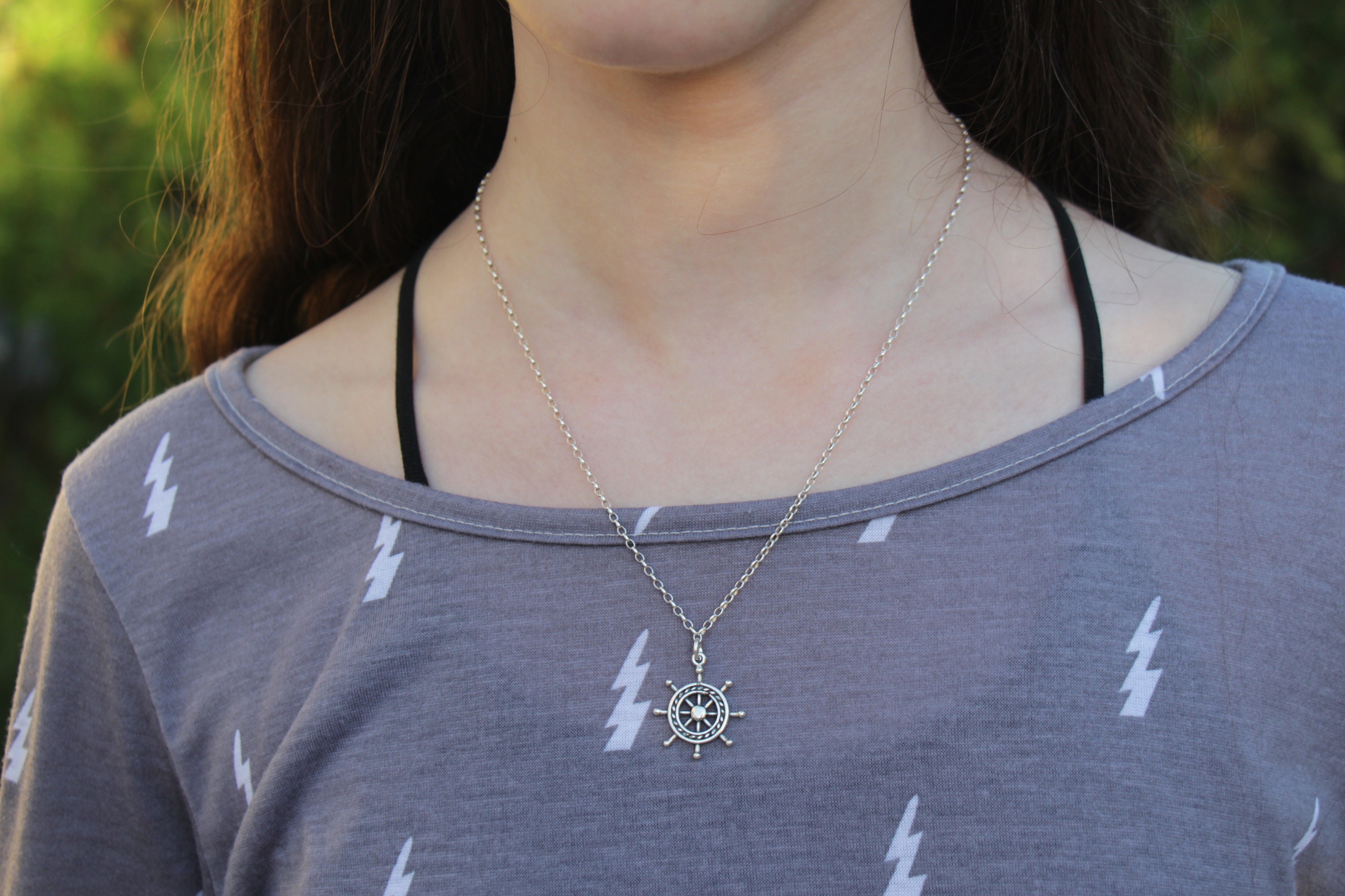 Boat Steering Wheel Necklace Classic Ship Wheel Pendant Etsy