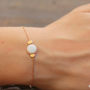 Opal Bracelet, Women White Coin Charm Bracelet, Dainty Opal Jewelry, 8mm Disc Opal Bead Charm Bracelet, Dainty Silver Gold Rose Gold Gift