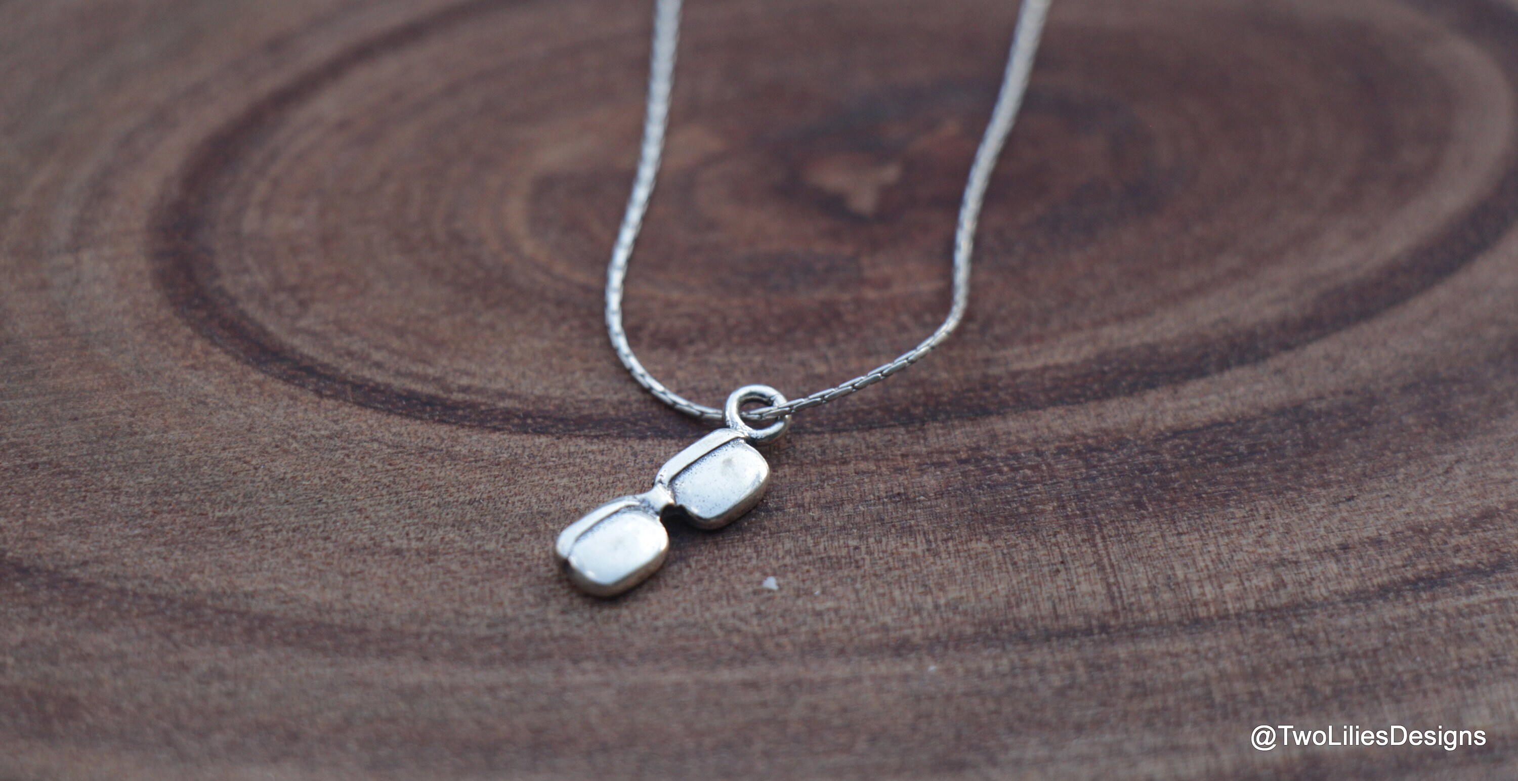 Elegant Silver Necklace & Sun Glasses Sunglasses Necklace, Little Silver Glasses Pendant Jewelry  main image 2