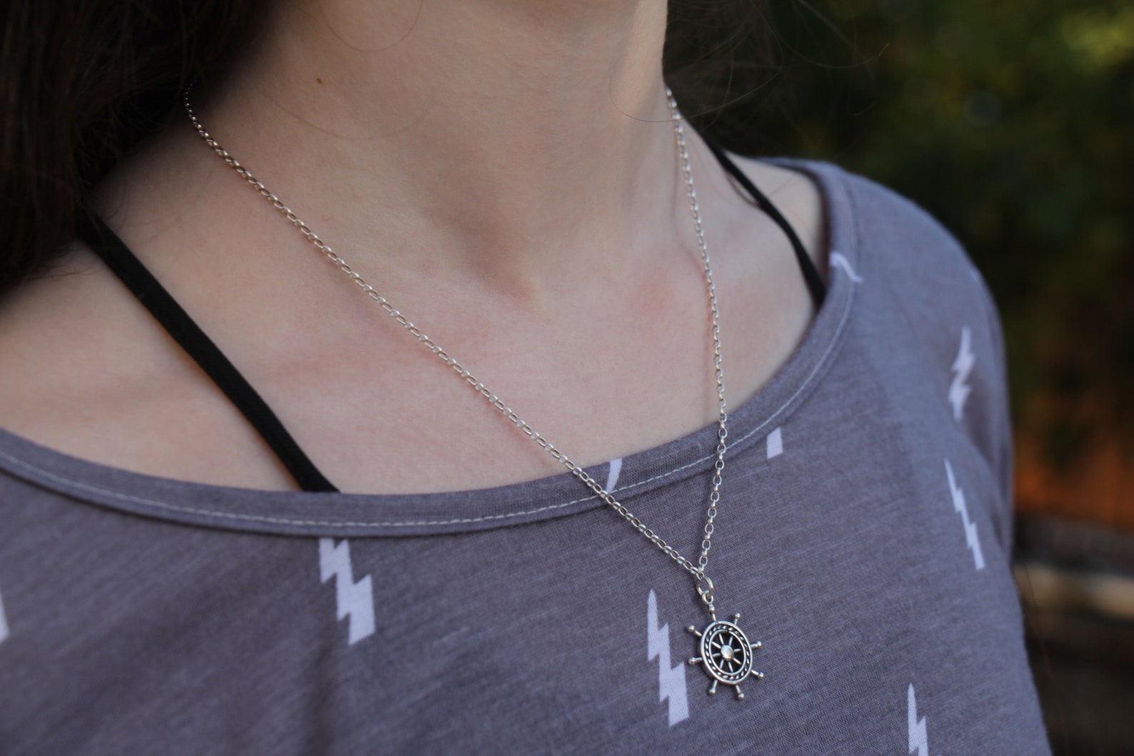 Boat Steering Wheel Necklace Classic Ship Wheel Pendant Etsy