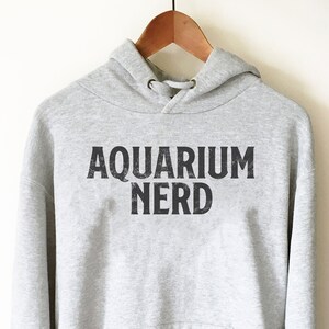 Moletom com capuz Aquarium Nerd - Camiseta de aquário, camiseta de peixe, presente para amantes de peixes, camiseta de peixe tropical, peixe de estimação, aquário, camiseta de biólogo marinho