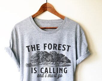 Baumliebhaber Shirt / TankTop / Hoodie - Wald Shirt, Abenteuer Shirt, Naturliebhaber Shirt, Umwelt Shirt, Aktivistin T-Shirt, der Wald ruft