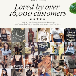 Pu&ograve; includere: Un'immagine promozionale con un collage di foto di clienti che indossano magliette e felpe con cappuccio grafiche. Il testo in alto recita "Amato da oltre 16.000 clienti" con il logo Stag & Peach Co. Le foto mostrano vari design e stili.