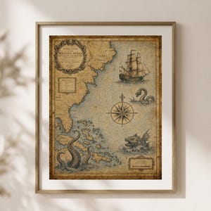 Puede incluir: Un mapa náutico de estilo antiguo enmarcado titulado A New Chart of the Western Ocean, que presenta un velero, una rosa de los vientos y monstruos marinos. La impresión en color pergamino envejecido muestra costas, islas y texto.