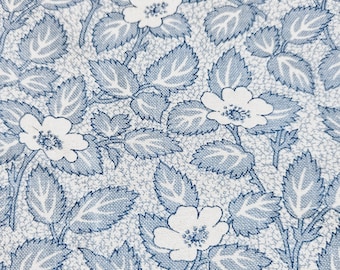 Floral  cotton fabric piece blue roses in mint condition