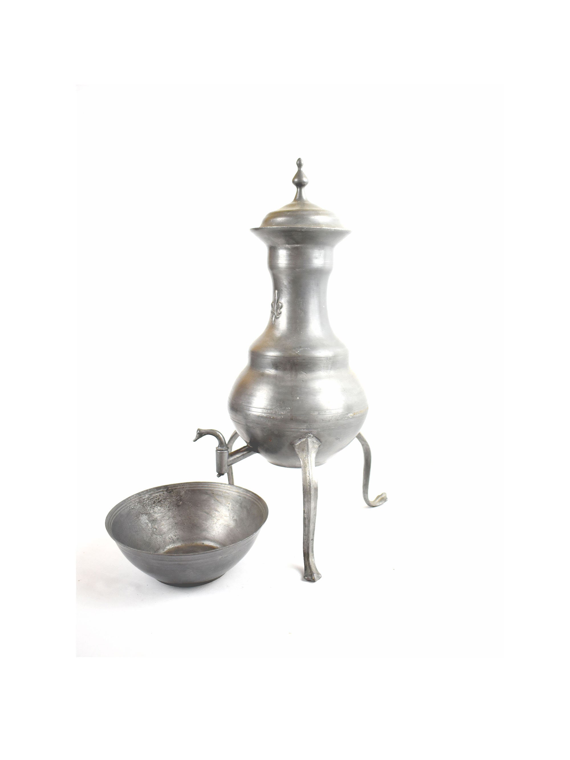 Grande Fontaine Ancienne en Étain, Art Français