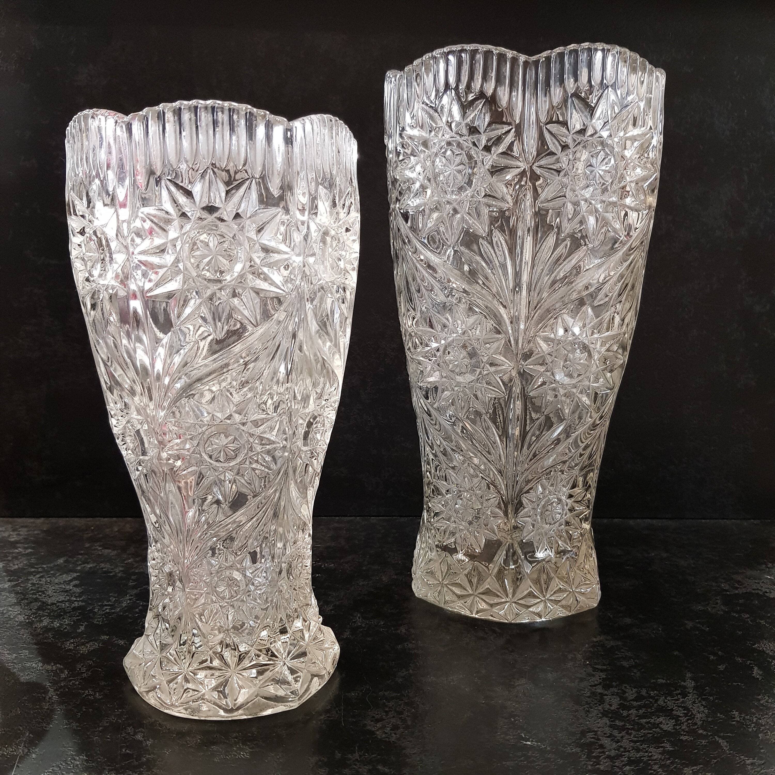 Duo de Vase en Verre - Motif Floral 2 Tailles Différentes