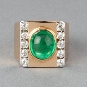 Gold Diamonds and 4 Carats Emerald French Tank Ring