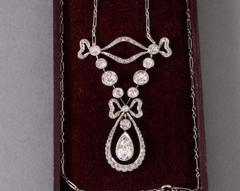 Platinum and 3.20 Carats Diamonds French Belle Epoque Pendant Necklace