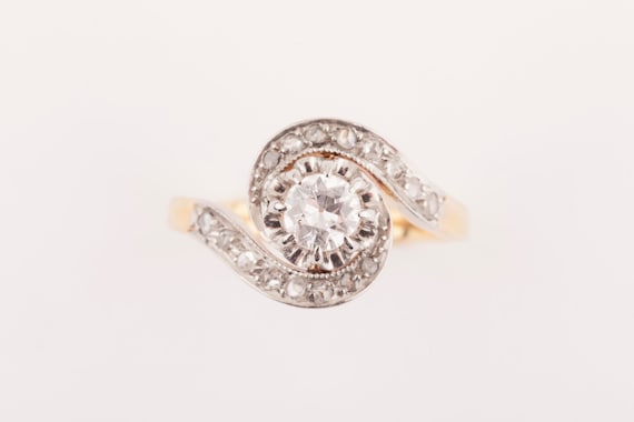 French Belle Époque Diamond Twister Ring