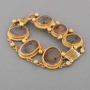 Antique Gold and Agate French Bracelet
