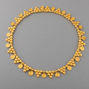Vintage 22k gold Necklace by Zolotas