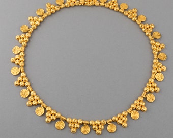 Vintage 22k gold Necklace by Zolotas