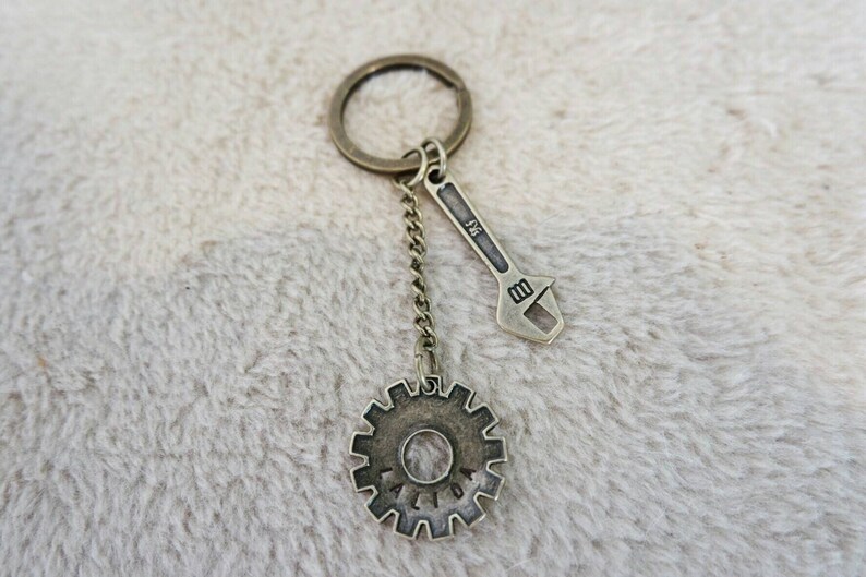 Gear Keychain Sotus Gear Keychain Personalise Gear Keychain Etsy