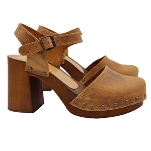 Brown Swedish clogs with strap and 8.5 cm heel - Made in Italy - MY258 CUOIO