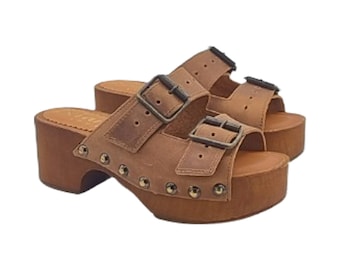 Clogs with double adjustable leather band - MY330 MARRONE