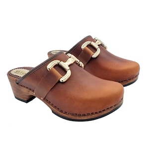 Brown classic Swedish clogs with accessory and 5 cm heel - Made in Italy - G3131 MARRONE