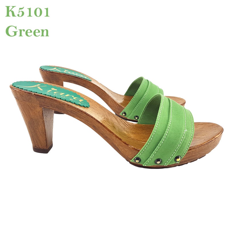 comfortable stylish clogs