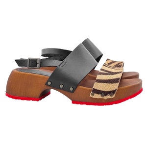 Flat sandals with bands in black &quot;zebra effect&quot; leather - Made in Italy - MY213 NERO