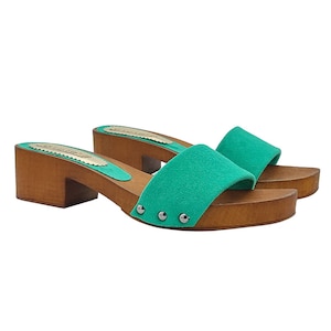 Women&#39;s clogs in leather and 4.5 cm heel - Made in Italy - G901 CAM VERDE