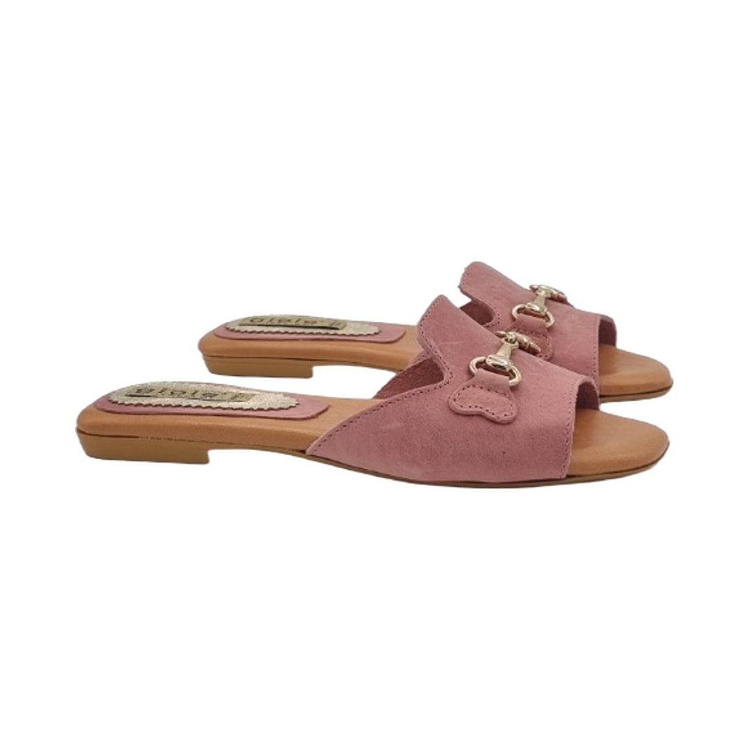 FLORAL FLAT SANDAL IN DARK PINK LAMBSKIN