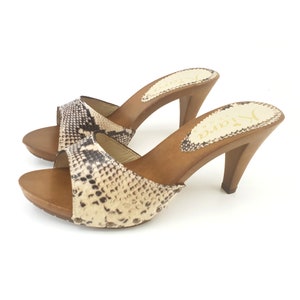 Beige mules with decorated patterned band heel 9 - K639001 PIT BEIGE