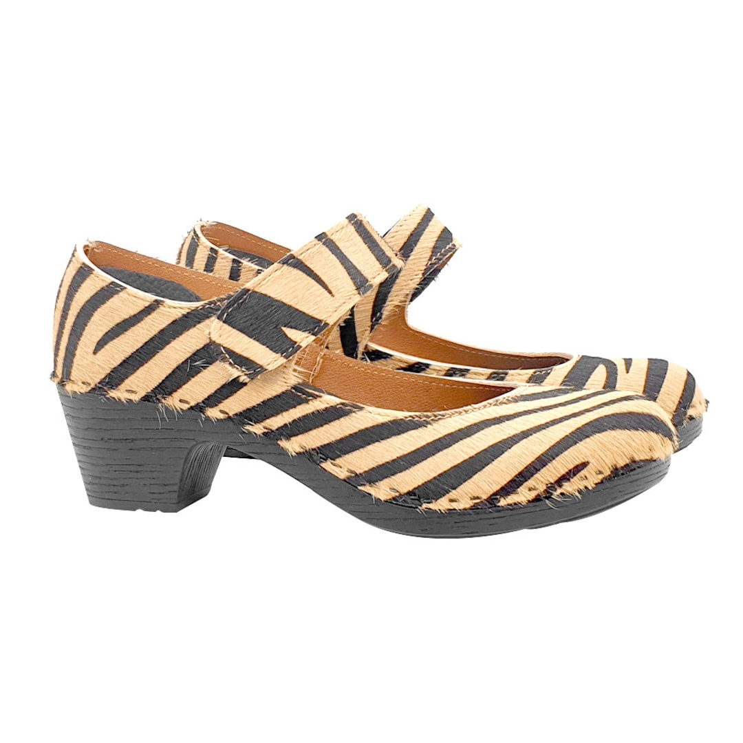 Sabot in pelle decorata beige chiusura a strappo taglia 37 Made