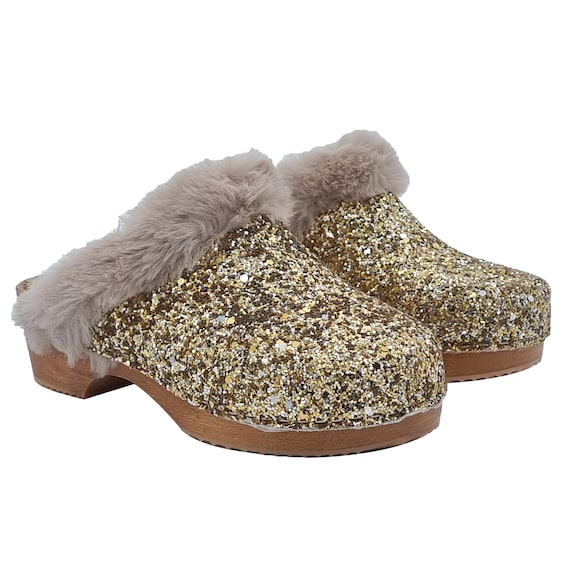 Synthetic clogs best sale