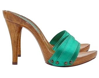 Clogs with double green band and 12 cm heel - Made in Italy - KM7101 R VERDE