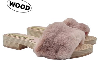 Pink women's clogs with synthetic fur and low heel - Made in Italy - GL13340 ROSA