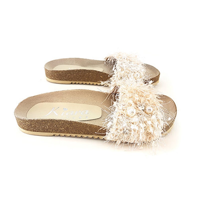 Chainingyee street style comfortable summer sandals fashion rivets belt buckle beige pink black 