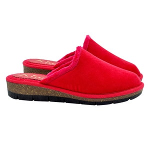 Comfortable closed red winter woman slippers - PAN003 ROSSO