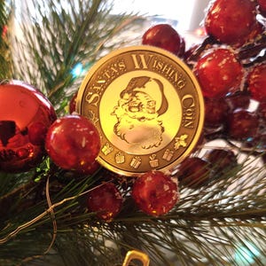 Santa&#39;s Wishing Coin Christmas Coin Token