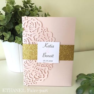 Faire part Roses ciselées, mariage chic, decoupe laser, rose poudré et or, Lot de 10