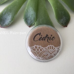 Badge dentelle et Kraft, mariage champetre, lot de 10