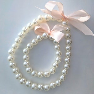 Pearl Necklace with Pink or Gold bow for dogs