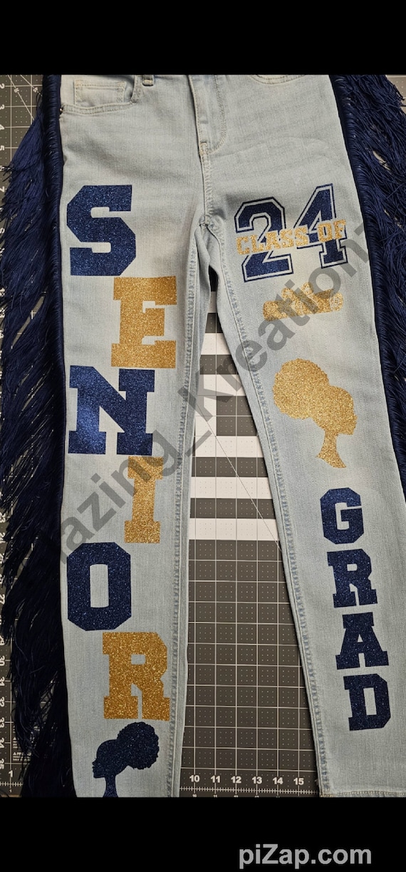 Senior Pants, Graduation outfit