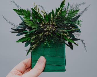 Waldgrüne Tasche Boutonniere / getrocknete Blumen Anstecknadel / Bräutigam Hochzeit Blumen / grünes Einstecktuch / rustikale Gartenhochzeit / Abschlussball grüne Blumen