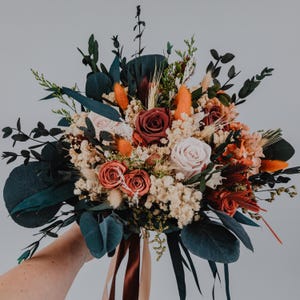 Brown Beige Terracotta Fall Bridal Bouquet/Dried Eucalyptus Burnt Orange wedding flowers/Rustic Wedding Flowers/Bridesmaids bouquet/