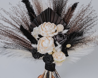 Black and white bouquet/Gothic bouquet/Black White wedding/Hallowen Dark flowers bouquet/Dried black bouquet/Bridesmaid bouquet/