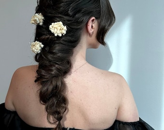 Ivory Gypsophila Hair Pin/Baby's breath dried flower hair pins/Set Bride hair accessories/Bridal hair clips/hair accessory/Boho wedding