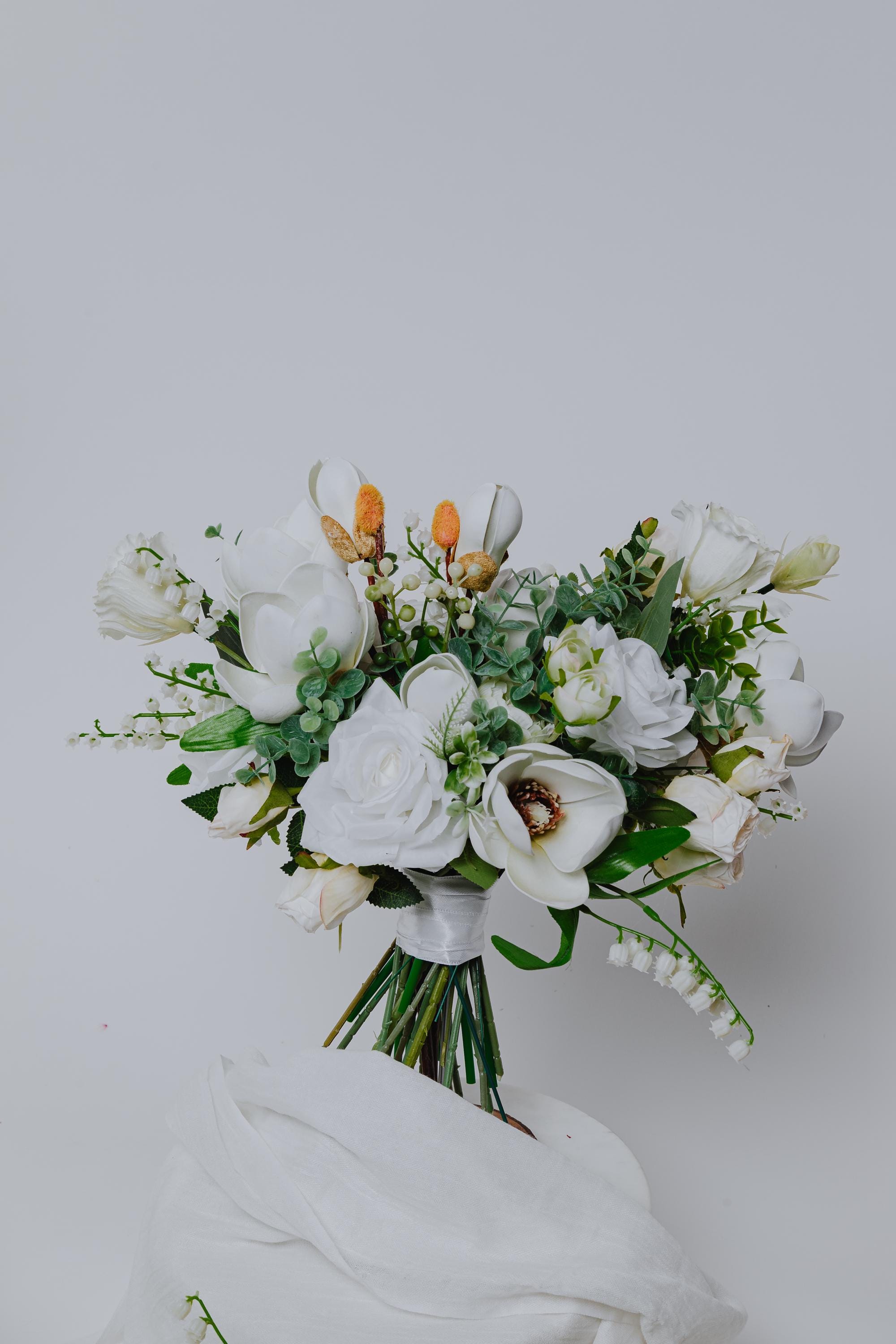 Magnolia Wedding Bride Bouquet - Etsy