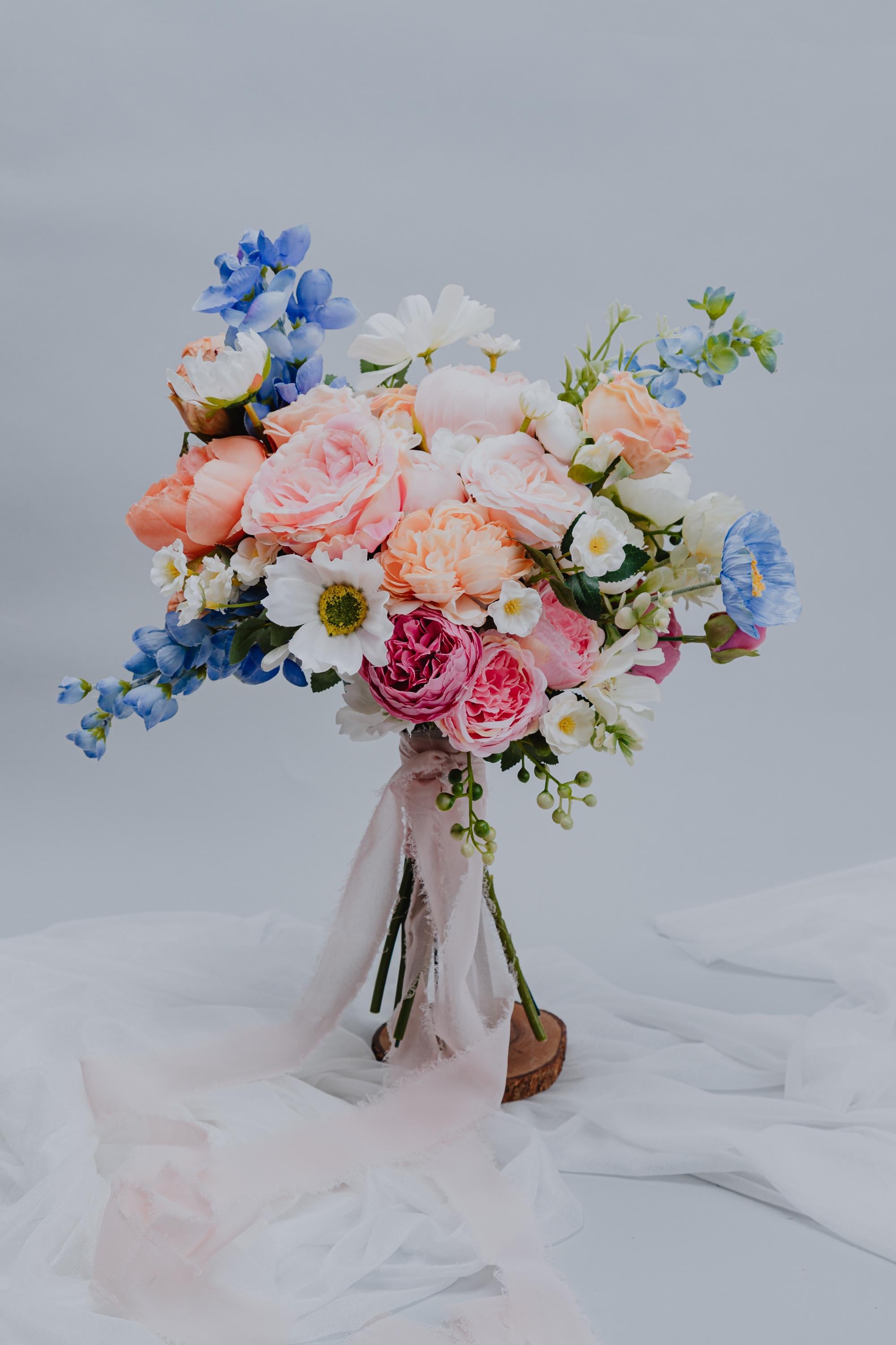 Pfirsich rosa blau Brautstrauß / Pastell Hochzeit Bouquet künstliche Frühlings-Sommerblumen / Garten Boho Hochzeit bunten Wildblumen Bouquet /