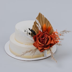 Dried flower Cake Topper/ Terracotta Roses Cake Decorations/Pampas Cake Toppers/Boho cake topper/Floral Cake Decoratio/Rustic wedding