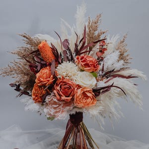 Terracotta Burnt orange Ivory Burgundy Wedding bouquet/Fall bridal bouquet/Pampas bouquet/Rustic Dried flower bouquet/Bridesmaids bouquet/