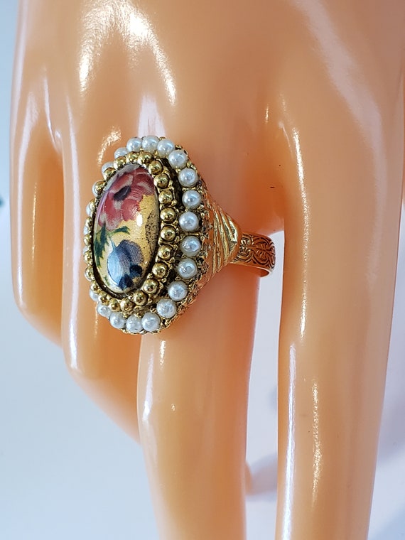 Vintage, Adjustable Ring, Faux Pearl Transferware… - image 1