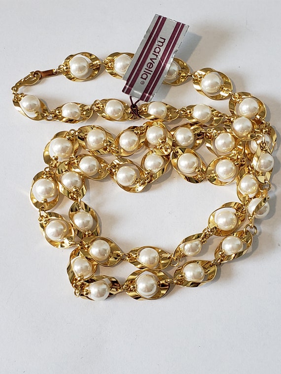 【VINTAGE HOLLYWOOD】Pearl Chain Necklace_VH2478NE002M Vintage Signed MONET Beige Faux Pearl Necklace. 13-808 | eBay